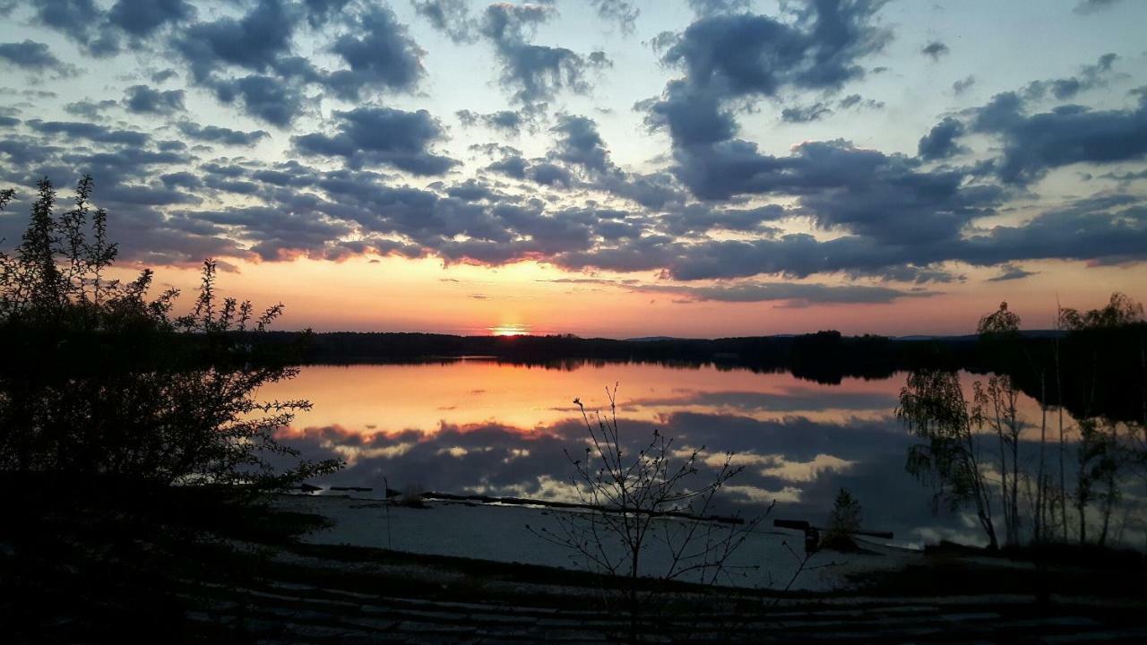 Ferienvilla Am Brueckelsee Wackersdorf Buitenkant foto